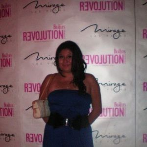 Meet your Posher, Jasiby